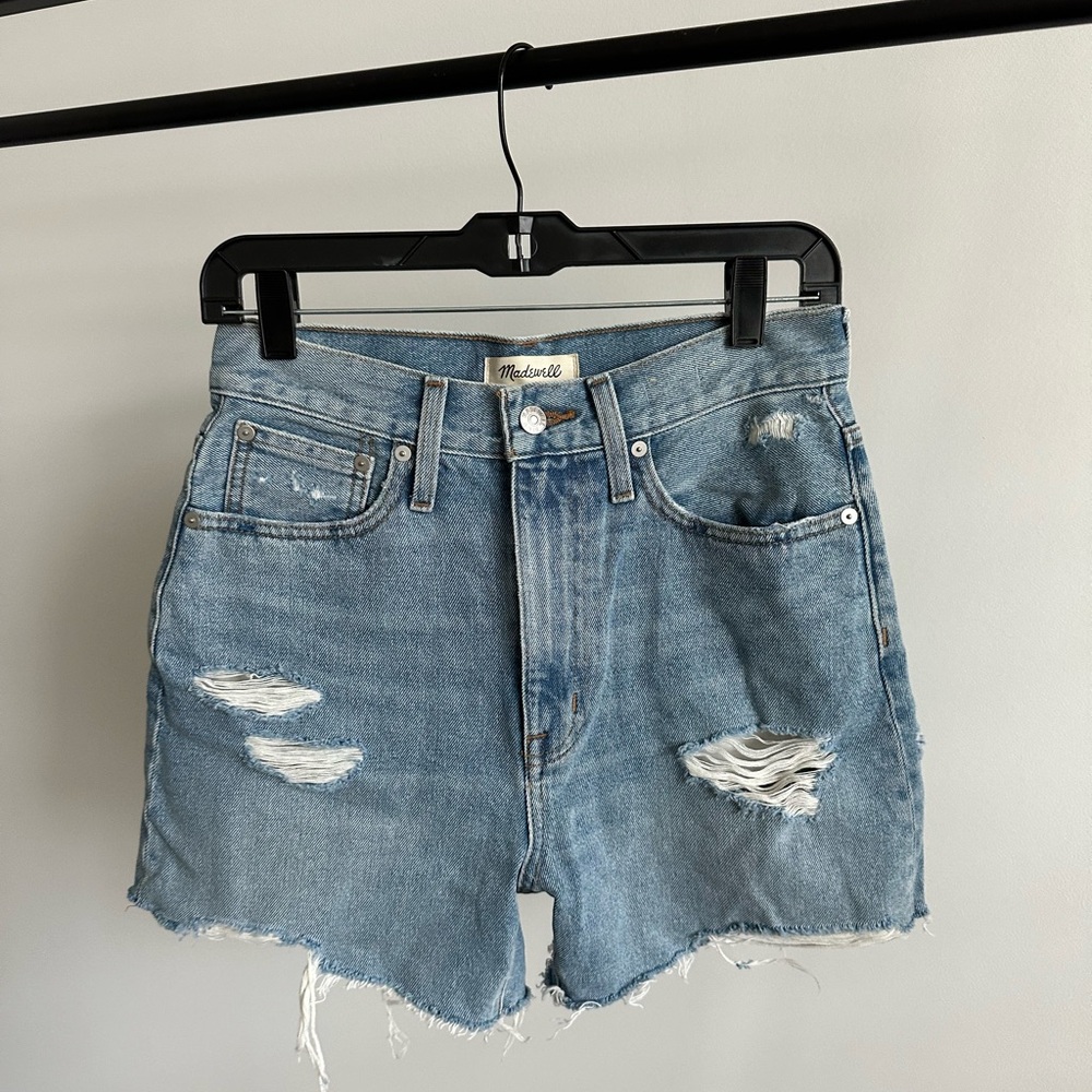 madewell the mom jean short